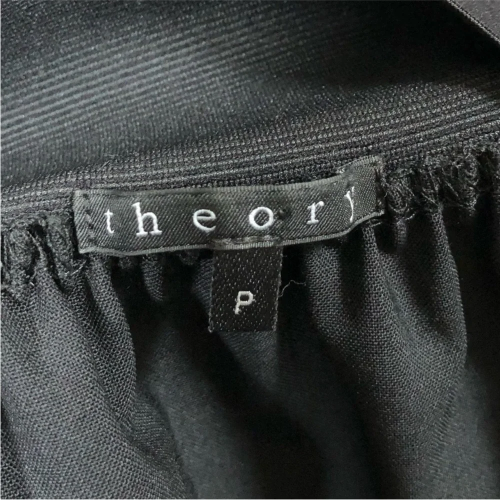 THEORY Women’s Black Skirt with Pockets Size P